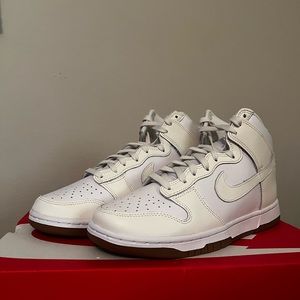 Nike SB Dunk high, Womens, 8.5, white and cream